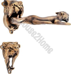 House2home El Yapımı Pirinç Aslan Rozetli Kapı Kolu Takımı