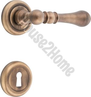 House2home El Yapımı Pirinç Rozetli Kapı Kolu Takımı