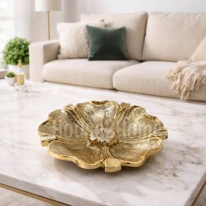 House2Home El Yapımı Pirinç Papatya Kül Tablası